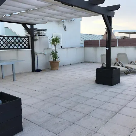 Precioso Atico En Complejo Residencial Con Piscina *